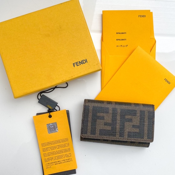 ❌SOLD❌ Fendi Keyfob - Picture 2 of 4